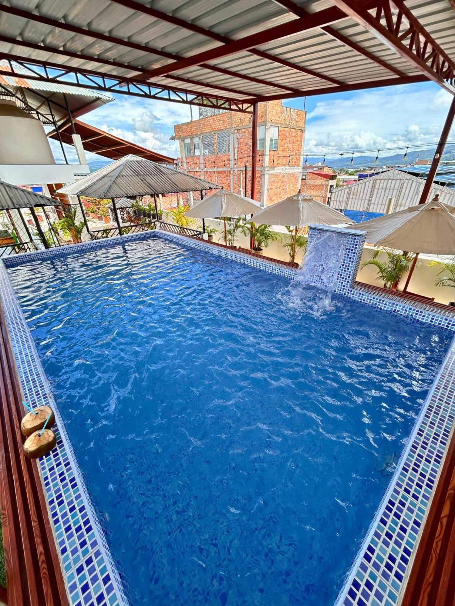 Residencial Brest Amazon Tarapoto Hotell Exteriör bild